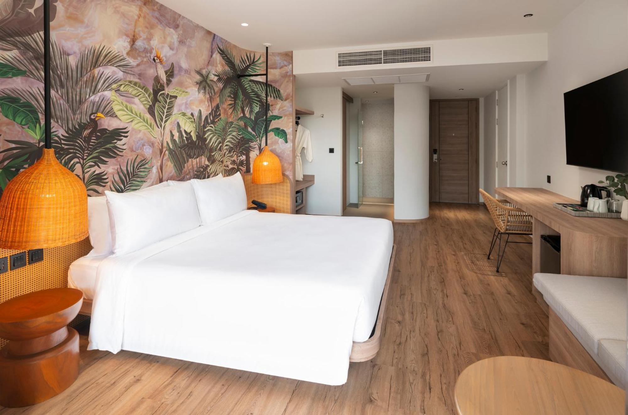 The Tide Resort Bang Saen Exterior photo