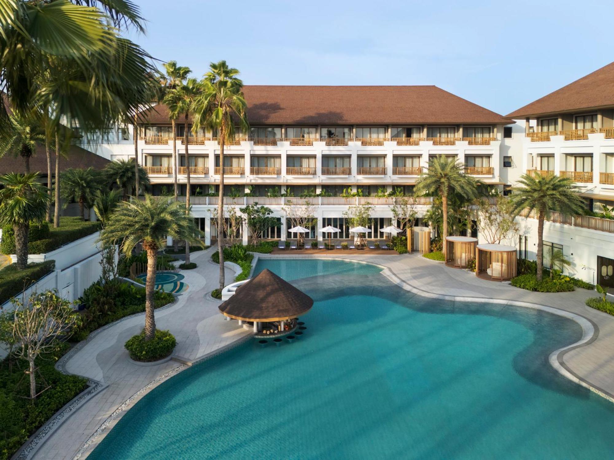 The Tide Resort Bang Saen Exterior photo